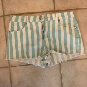 Forever 21 shorts